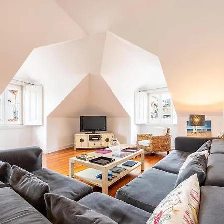 شقة Rustic-style Apt Near Bairro Alto *