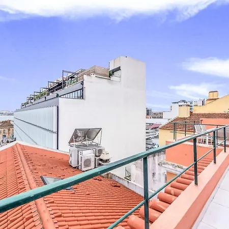 Апартаменты Rustic-style Apt Near Bairro Alto